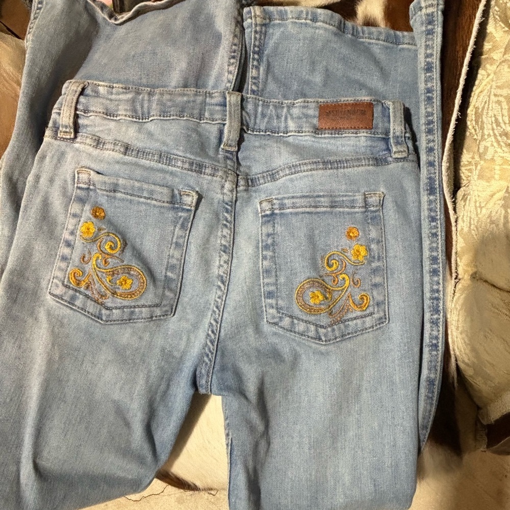 Shyanne Light Blue Jeans with Gold Embroidery